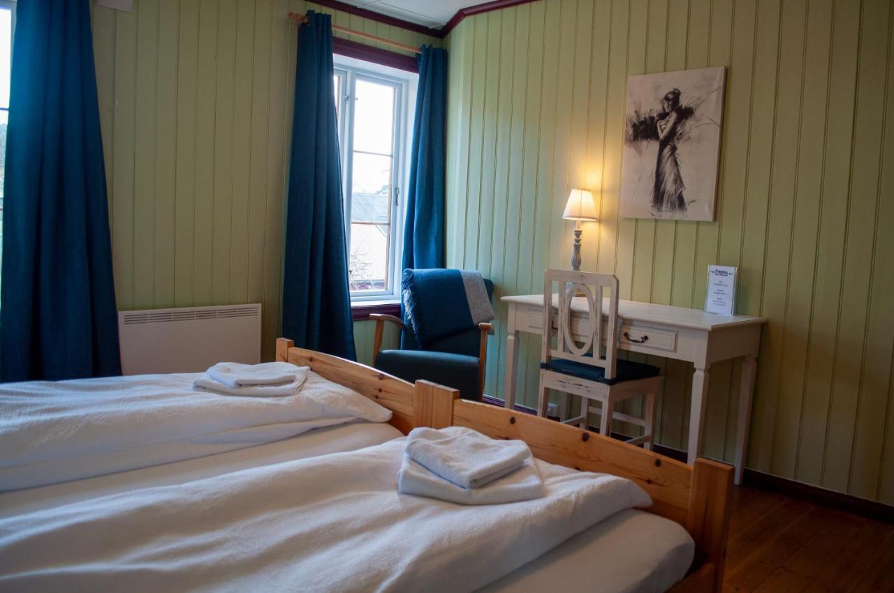 Fyresdal Bed And Breakfast Moland Buitenkant foto